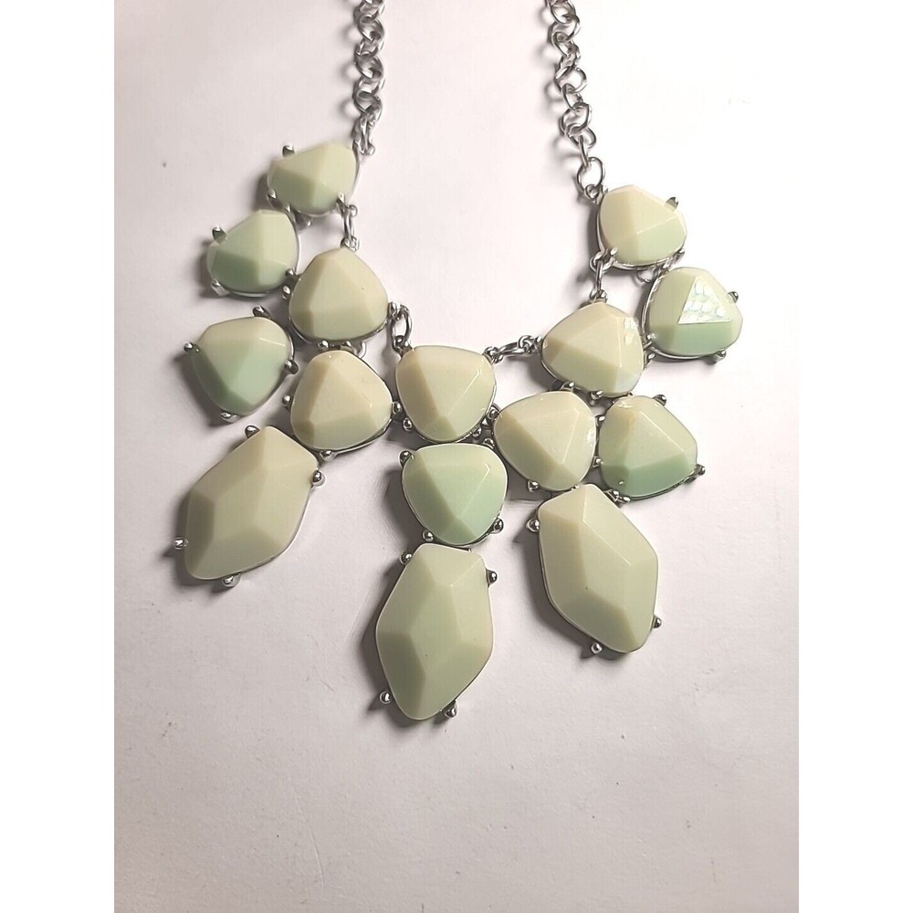 Light Green Silvertone Bib Necklace 18" Adjustable Statement Necklace